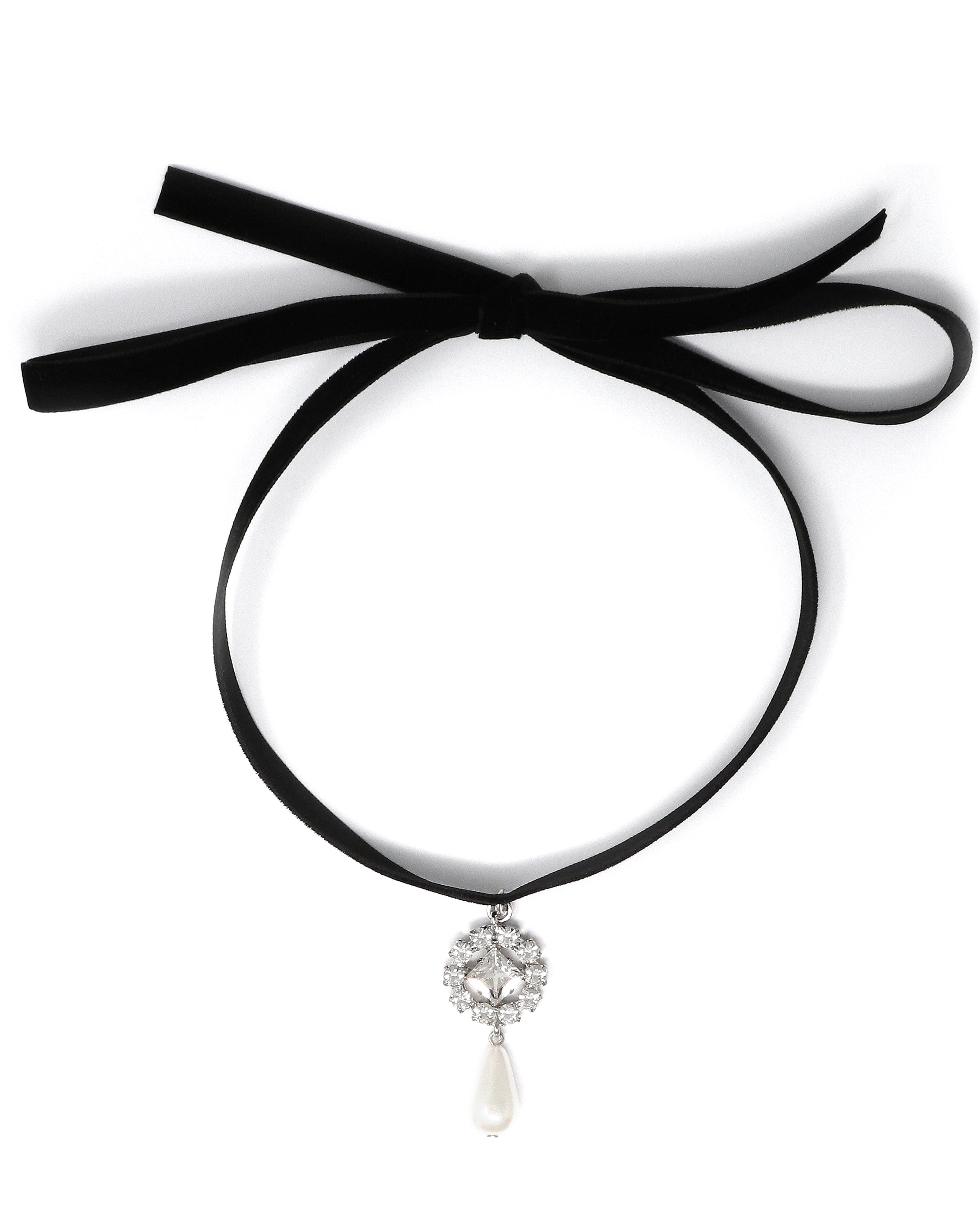 Icing on the Cake Choker